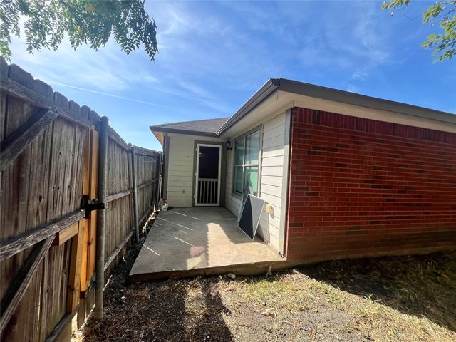 1129 Weston Drive, Garland, TX 75043