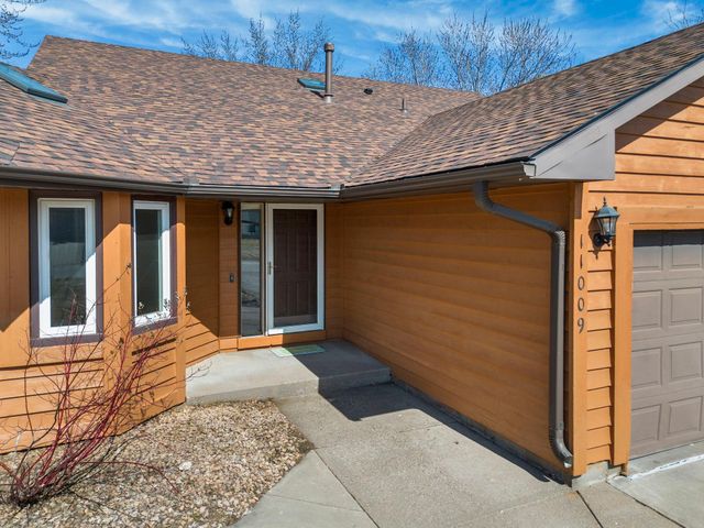 11009 Rhode Island Circle N, Champlin, MN 55316