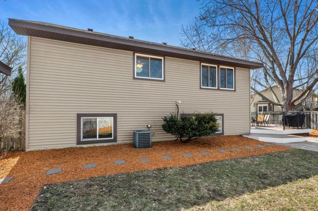 11009 Rhode Island Circle N, Champlin, MN 55316