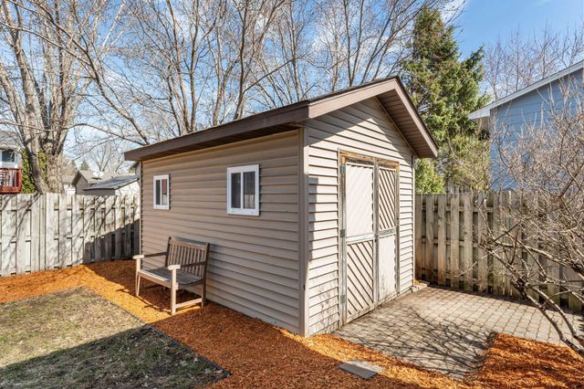 11009 Rhode Island Circle N, Champlin, MN 55316