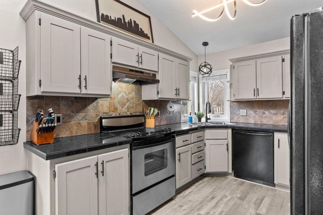 11009 Rhode Island Circle N, Champlin, MN 55316