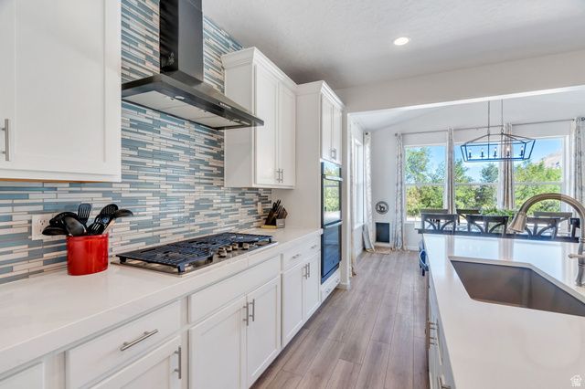 1897 E ROCK HOLLOW RD, Lake Point, UT 84074