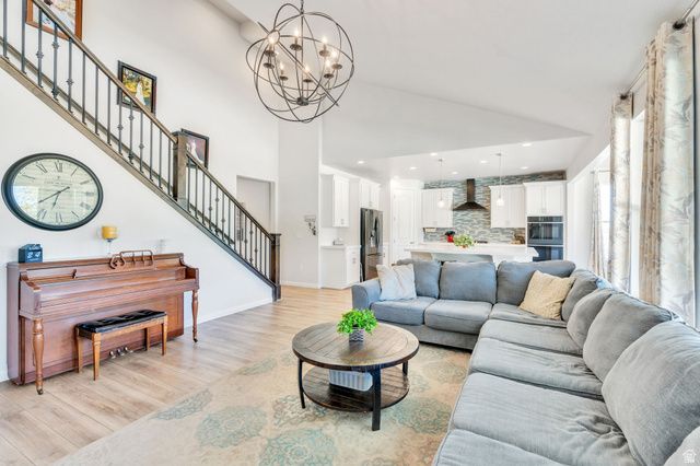 1897 E ROCK HOLLOW RD, Lake Point, UT 84074