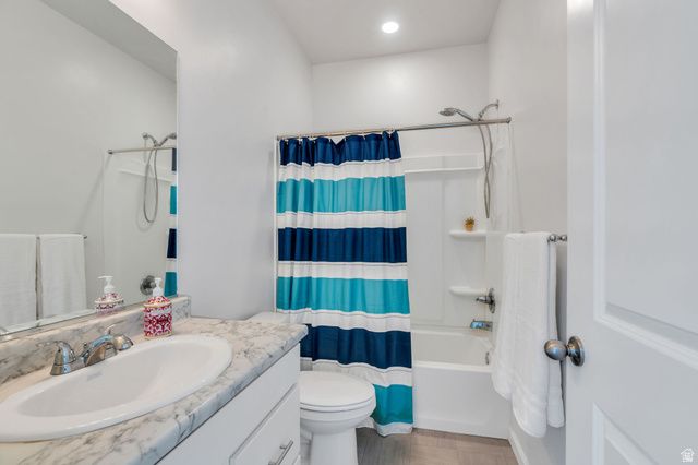 1897 E ROCK HOLLOW RD, Lake Point, UT 84074