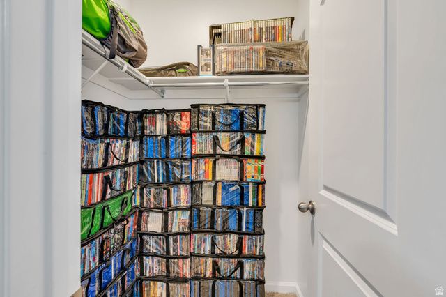 1897 E ROCK HOLLOW RD, Lake Point, UT 84074