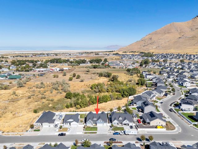 1897 E ROCK HOLLOW RD, Lake Point, UT 84074
