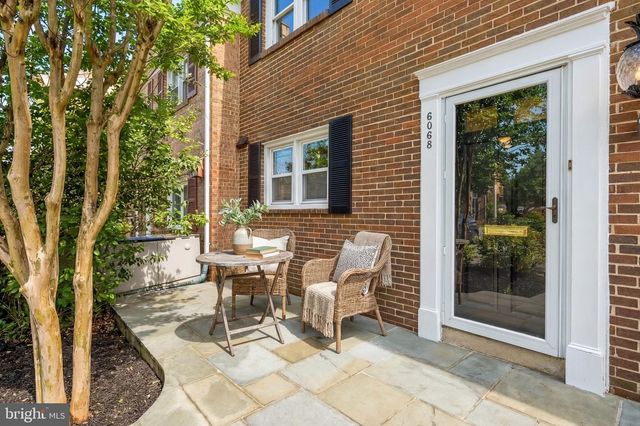 6068 HARDWICK PL, Falls Church, VA 22041