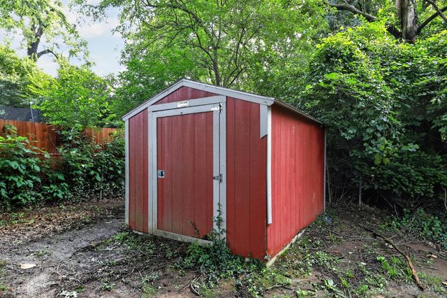 9192 Pippin Road, Colerain Twp, OH 45251