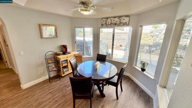 5593 Edgeview Dr, Discovery Bay, CA 94505