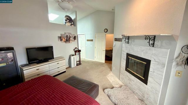 5593 Edgeview Dr, Discovery Bay, CA 94505