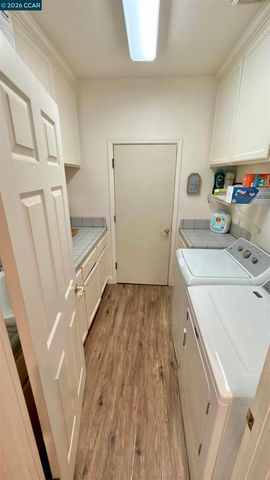 5593 Edgeview Dr, Discovery Bay, CA 94505