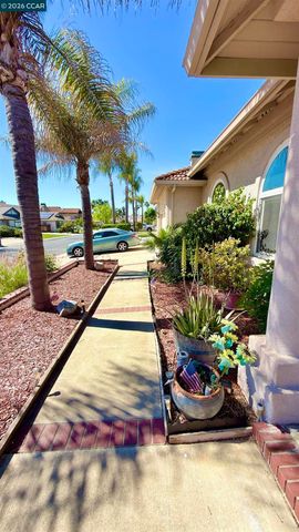 5593 Edgeview Dr, Discovery Bay, CA 94505