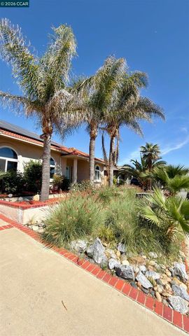 5593 Edgeview Dr, Discovery Bay, CA 94505