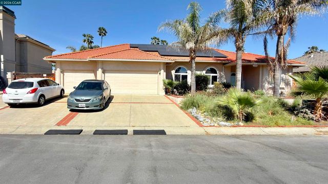 5593 Edgeview Dr, Discovery Bay, CA 94505