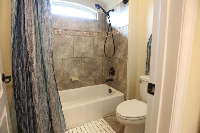 2033 Brodie Lane, Conroe, TX 77301