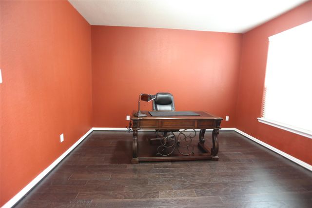 2033 Brodie Lane, Conroe, TX 77301