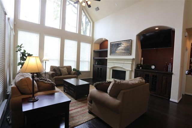 2033 Brodie Lane, Conroe, TX 77301