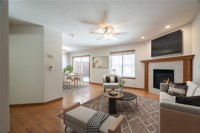 2720 6th Street, Marion, IA 52302