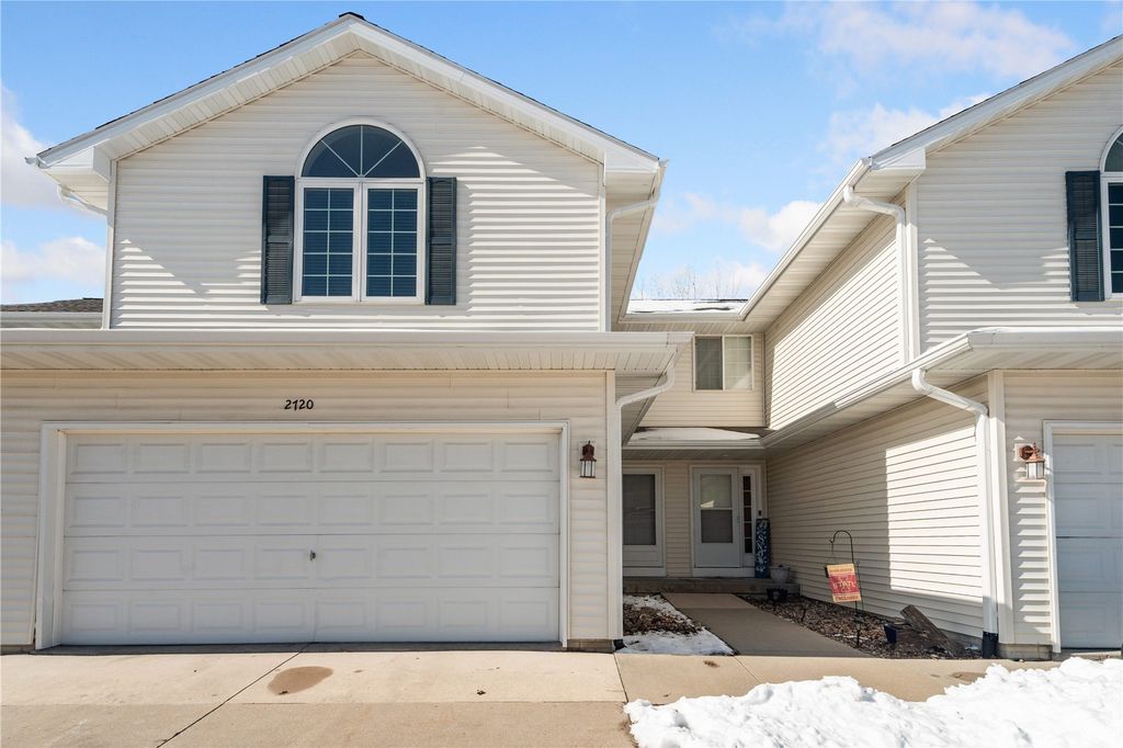 2720 6th Street, Marion, IA 52302