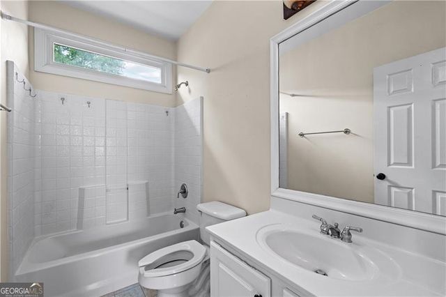8 Pecan Trace, Newnan, GA 30265