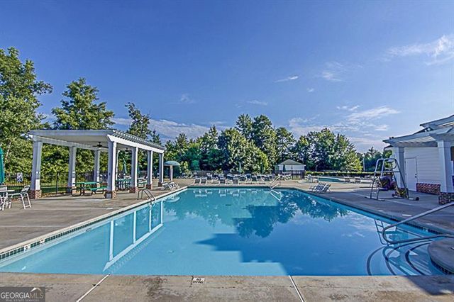 8 Pecan Trace, Newnan, GA 30265