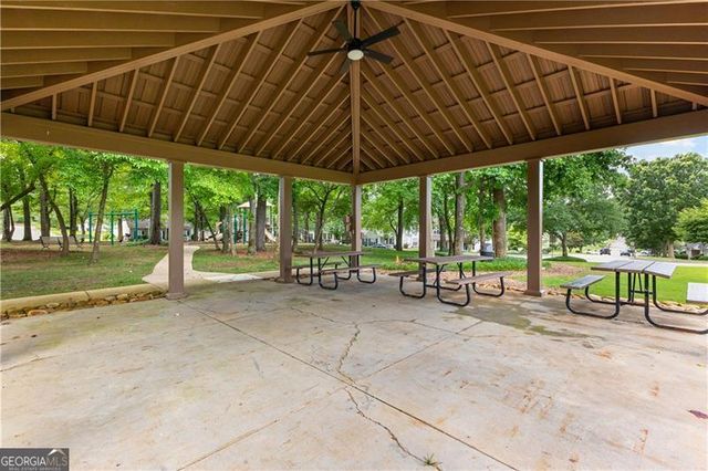 8 Pecan Trace, Newnan, GA 30265