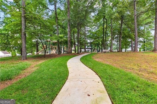 8 Pecan Trace, Newnan, GA 30265