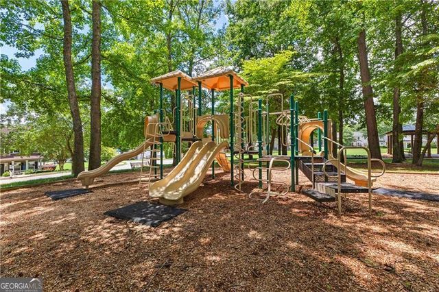 8 Pecan Trace, Newnan, GA 30265