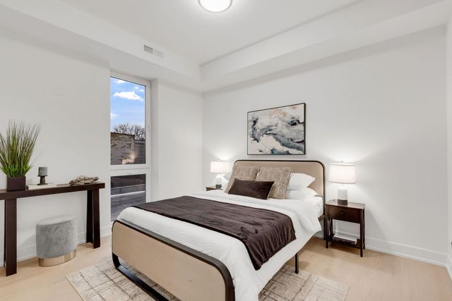 3204 N Kostner Avenue 505, Chicago, IL 60641