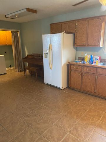 404 Robinson Street, Bay, AR 72411