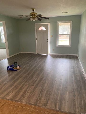 404 Robinson Street, Bay, AR 72411
