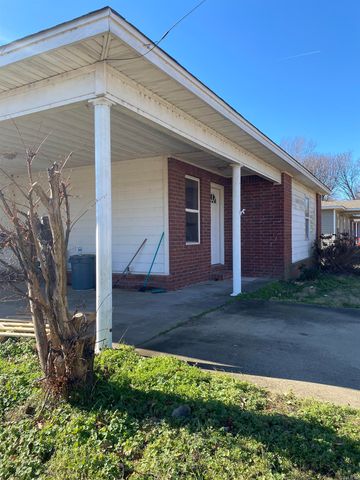 404 Robinson Street, Bay, AR 72411