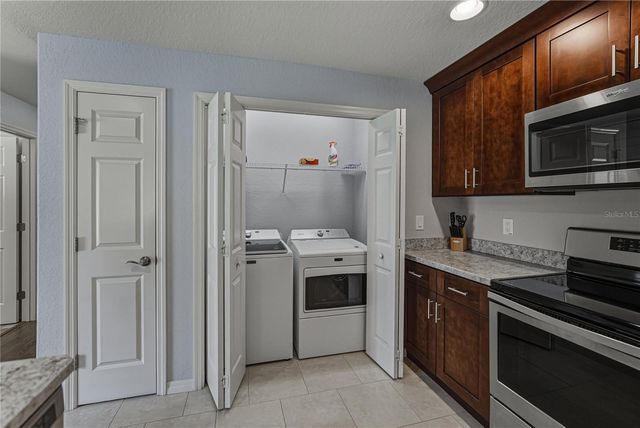 4924 S DOSSEY ROAD, Lakeland, FL 33811