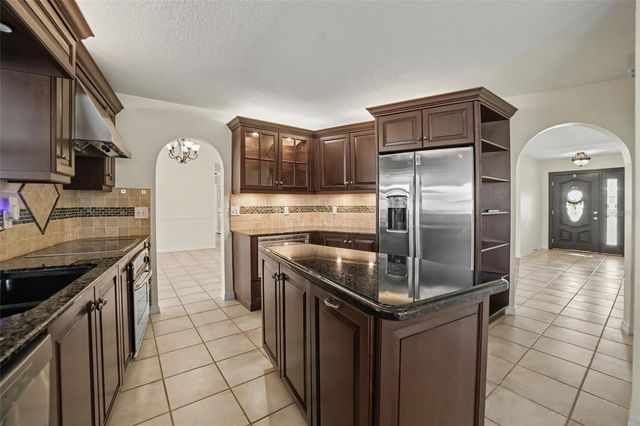 7918 CYPRESS LAKE DRIVE, Sarasota, FL 34243