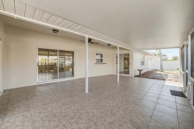 7918 CYPRESS LAKE DRIVE, Sarasota, FL 34243