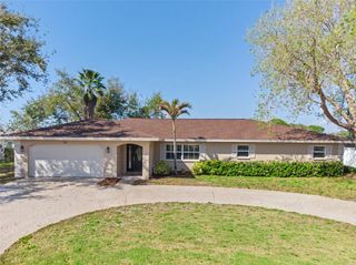 7918 CYPRESS LAKE DRIVE, Sarasota, FL 34243