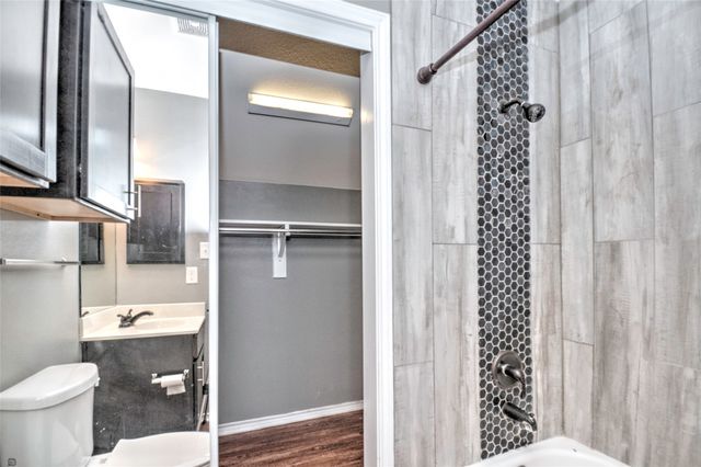 9831 Walnut Street 209, Dallas, TX 75243