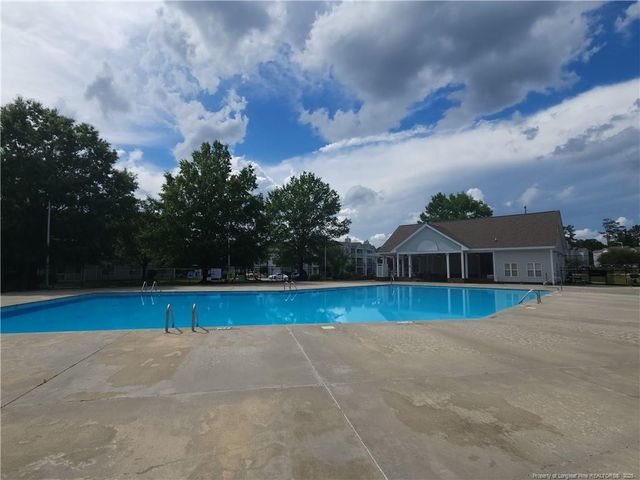 201-8 Waterdown Drive, Fayetteville, NC 28314