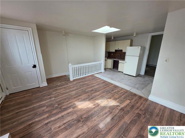 241 9th Street, Allentown City, PA 18102