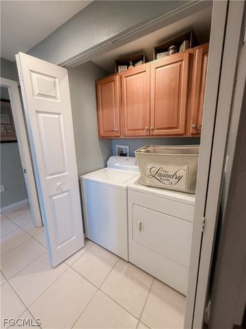 1137 Van Loon Commons CIR 202, Cape Coral, FL 33909