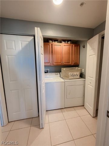 1137 Van Loon Commons CIR 202, Cape Coral, FL 33909