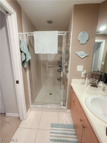 1137 Van Loon Commons CIR 202, Cape Coral, FL 33909