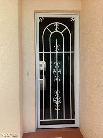 1137 Van Loon Commons CIR 202, Cape Coral, FL 33909