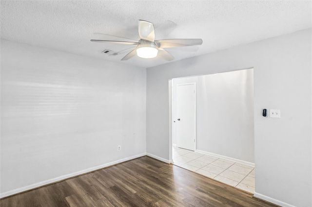 2719 Meadow Lane, Houston, TX 77568