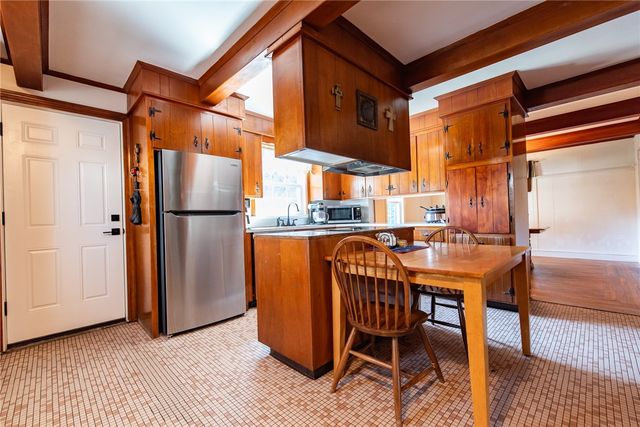 396 Norwood Avenue, Warwick, RI 02888