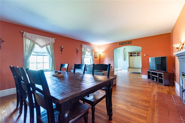 396 Norwood Avenue, Warwick, RI 02888