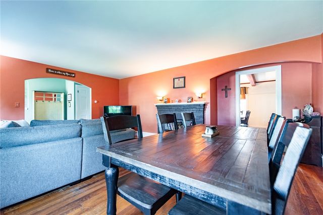396 Norwood Avenue, Warwick, RI 02888