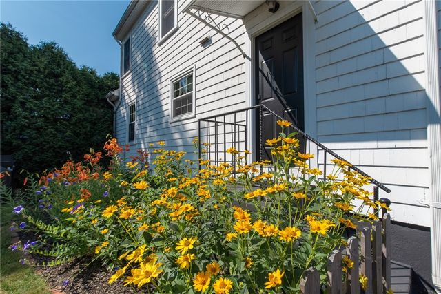 396 Norwood Avenue, Warwick, RI 02888