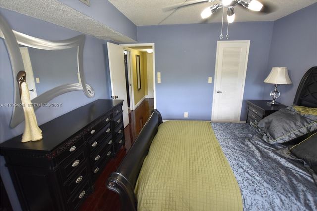 3800 Oaks Clubhouse Dr 309, Pompano Beach, FL 33069