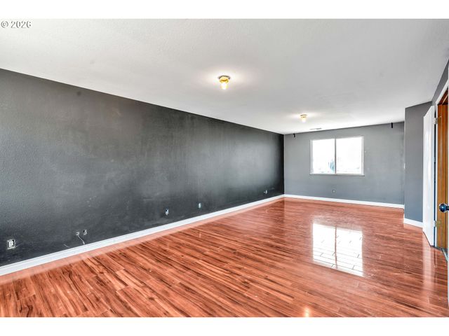 8304 Ne 136TH Ave, Vancouver, WA 98682